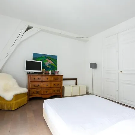 Appartamento Rue Saint-Denis Parigi